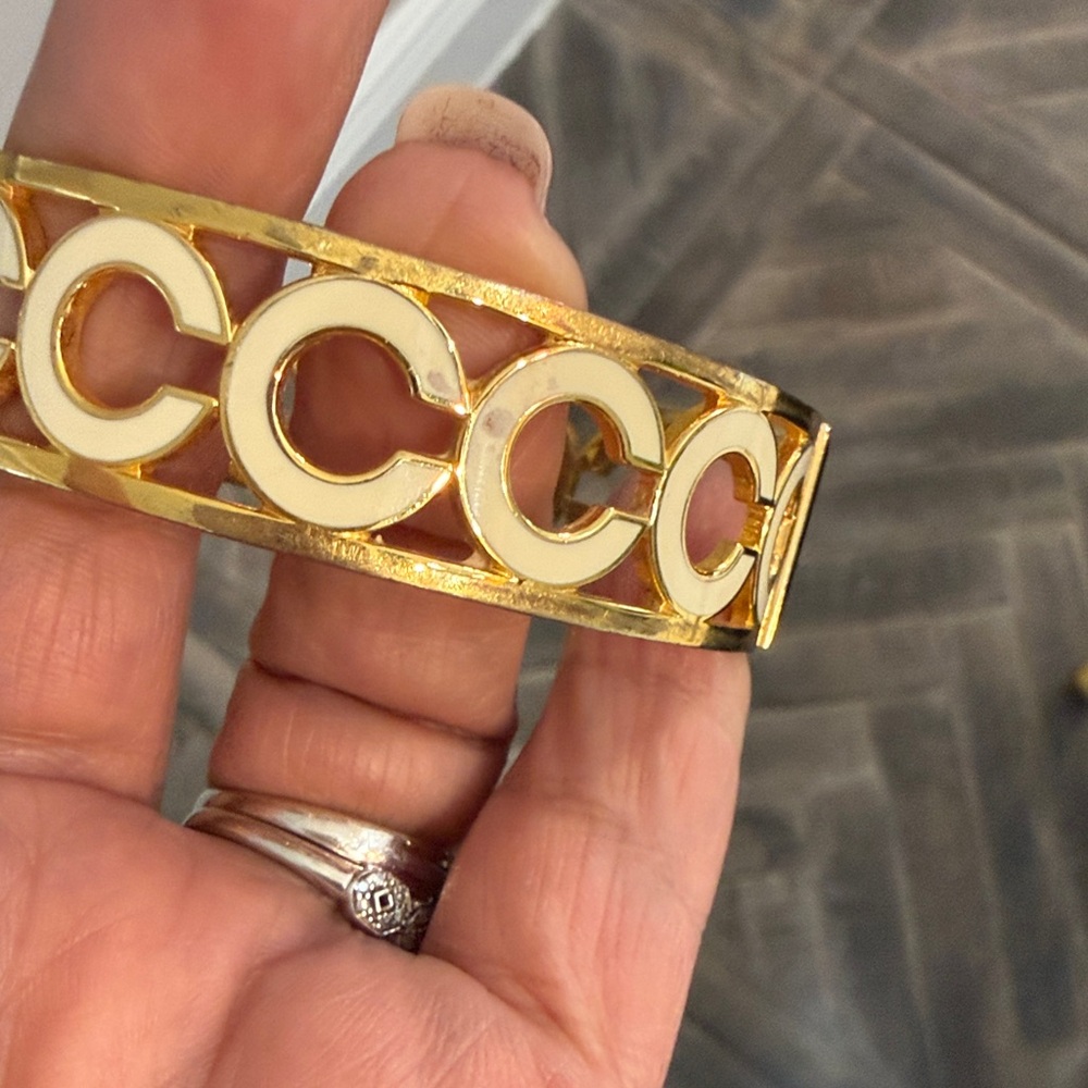 Two Coach gold tone bangles - Picture 11 of 14